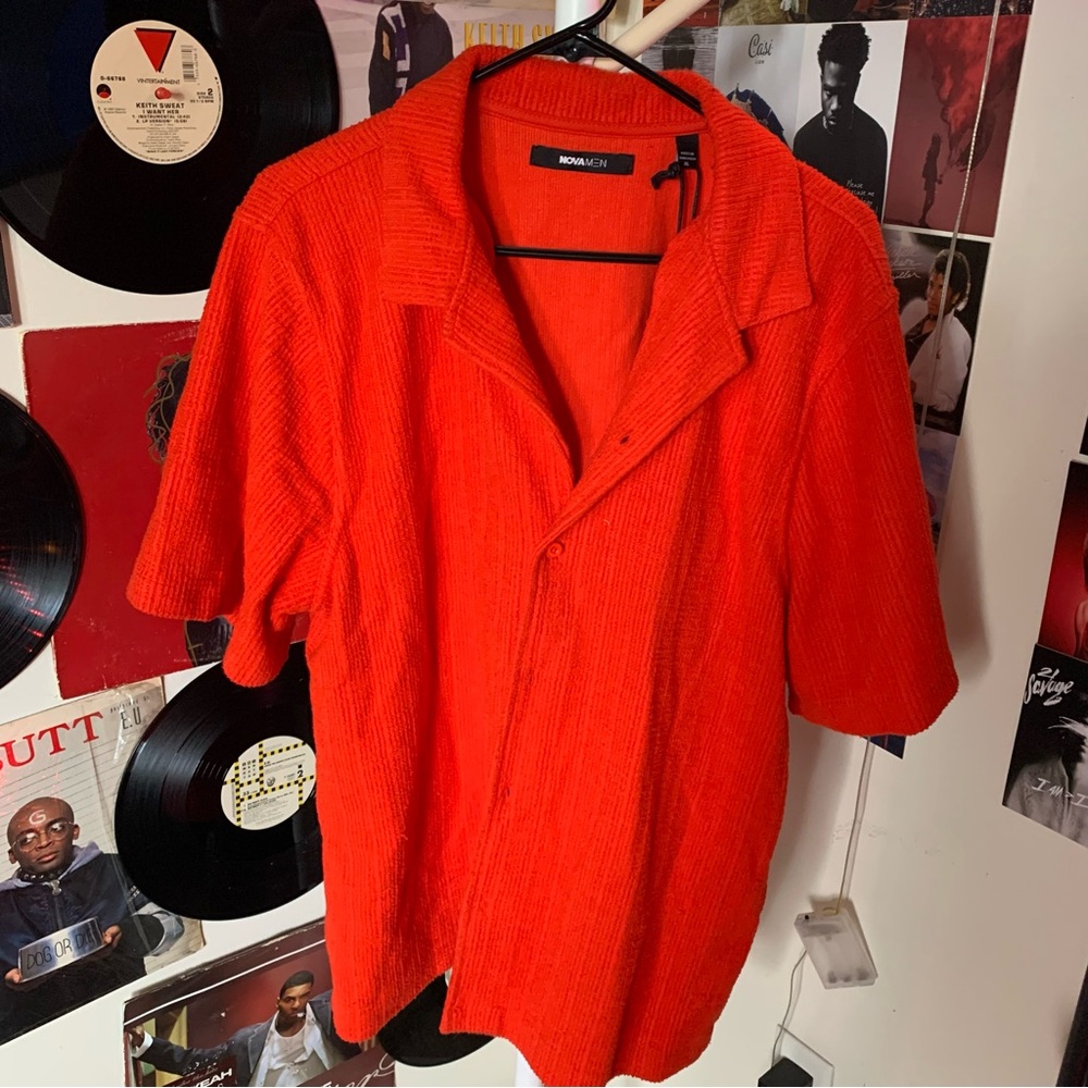 Deep Red Textured Button Down 😎ONLY TOP!
